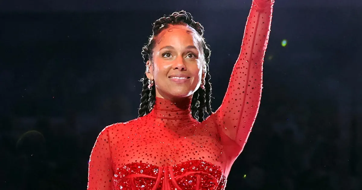 Alicia Keys’ Voice Crack Edited Out Of Super Bowl Halftime Show Performance