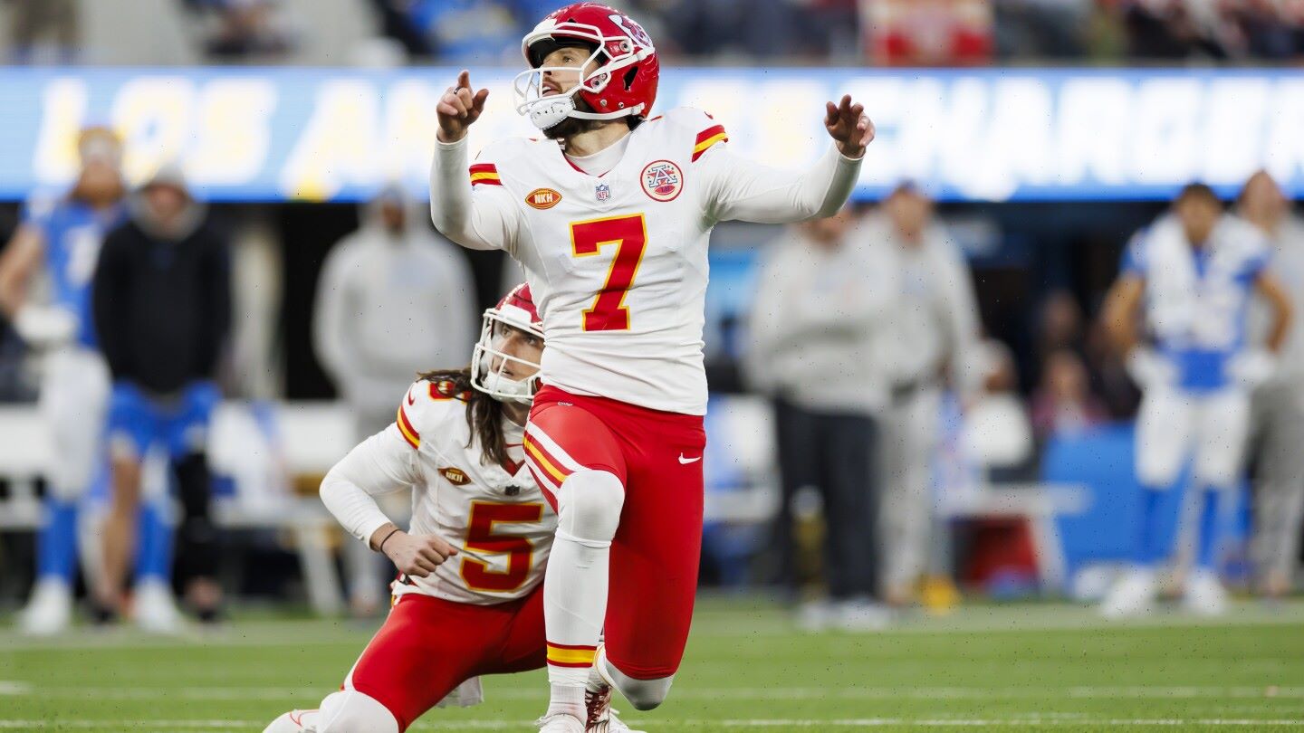 Chiefs’ Harrison Butker Honors Lisa Lopez-Galvan With Jersey For Burial