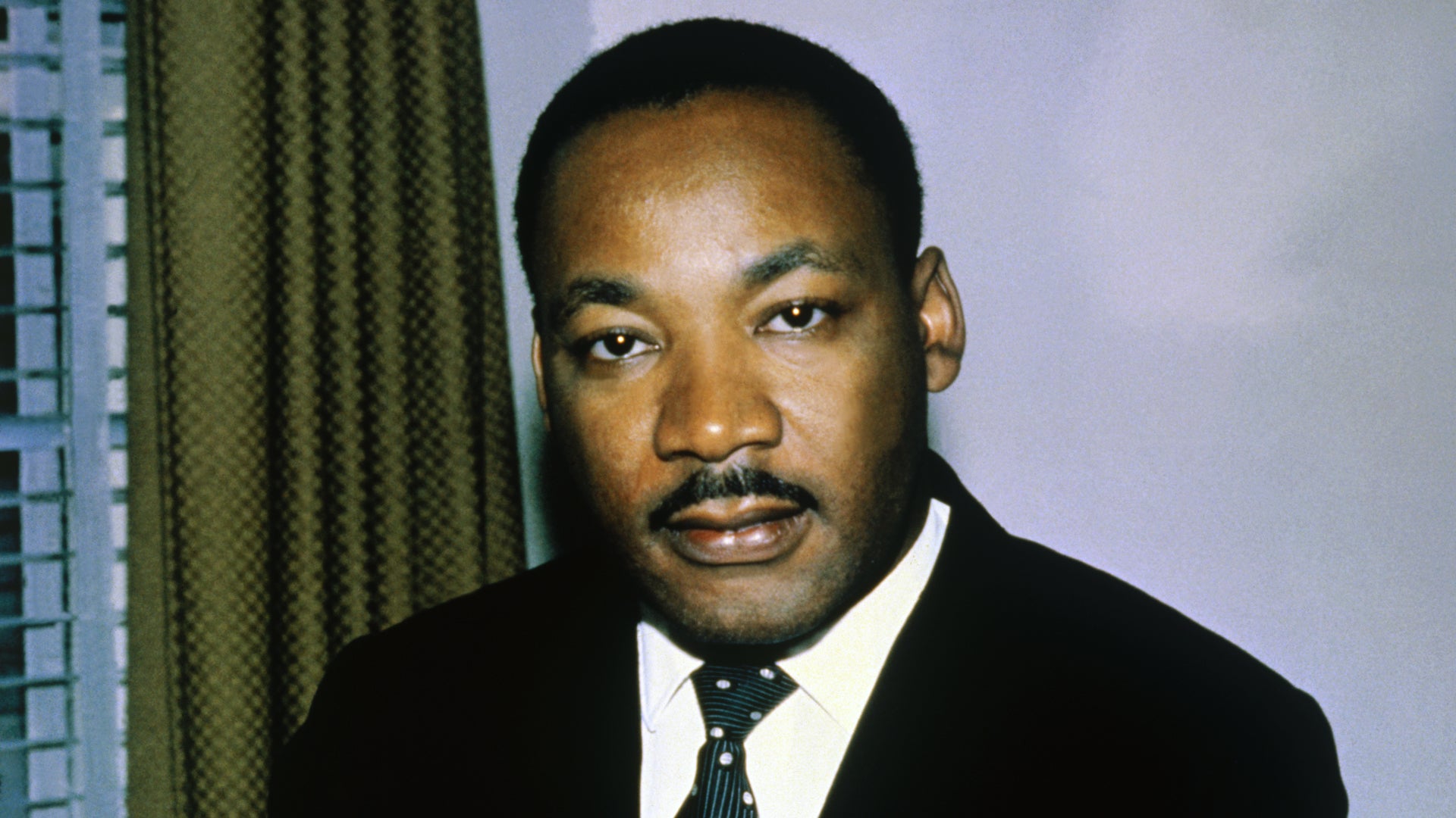 Martin Luther King Jr.’s Personalized Book For Nurse Who Saved His Life Up For Sale