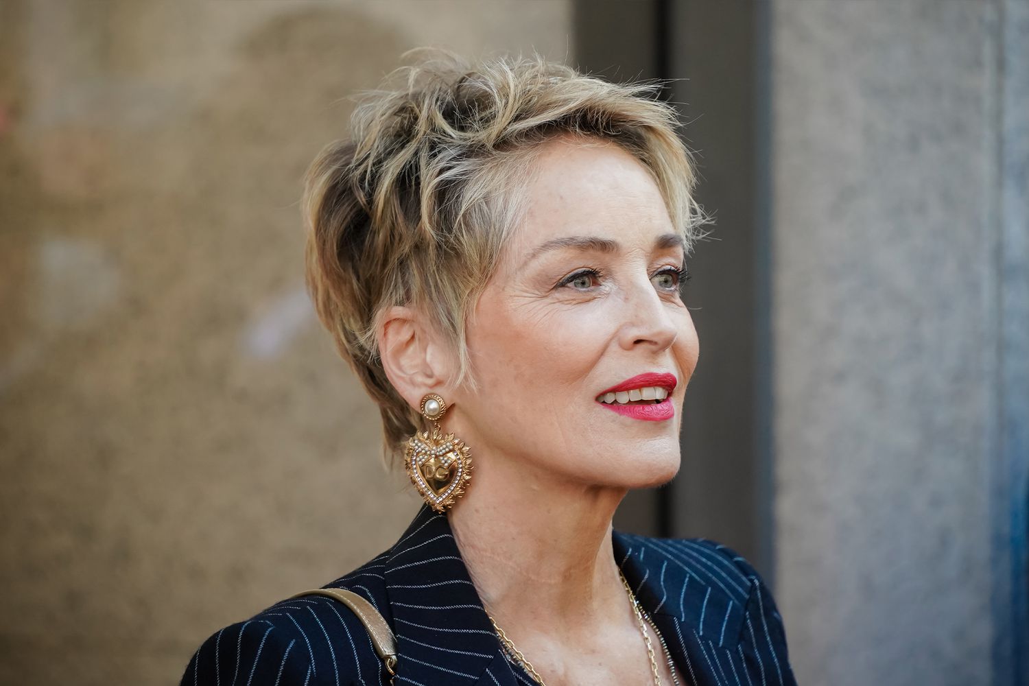 Sharon Stone Recalls Police Protection During O.J. Simpson Chase