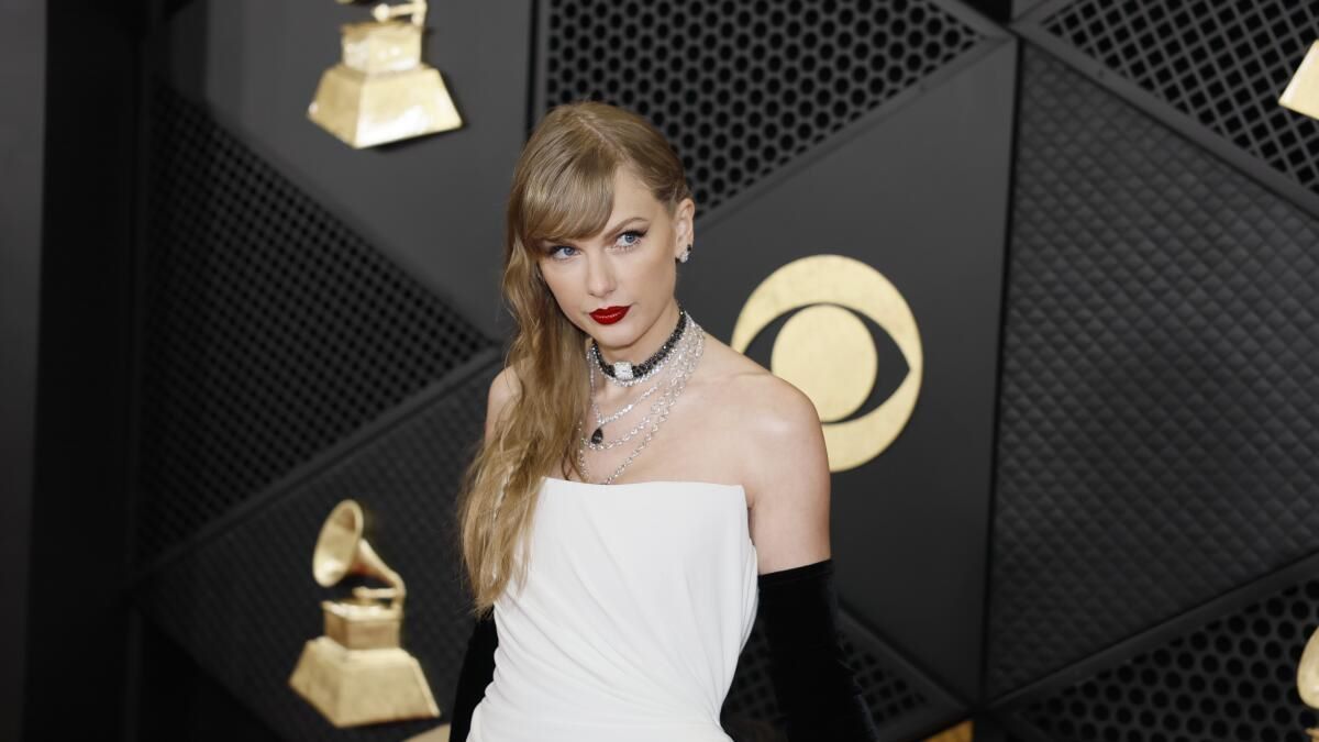 Taylor Swift’s Legal Battle Over Flight Tracker Revealed