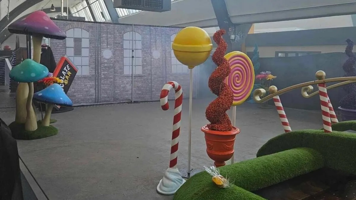 Parents Confront 'Wonka' Experience Organizers Over Disastrous Event